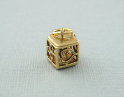 Fine Vintage 9ct Gold Opening Dice Charm - Pendant - Fox Jewellery