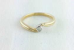 New 9ct Yellow & White Gold Diamond Solitare Ring - Size M1/2 - Fox Jewellery
