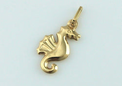New 9ct Yellow Gold Seahorse Charm / Pendant - Fox Jewellery