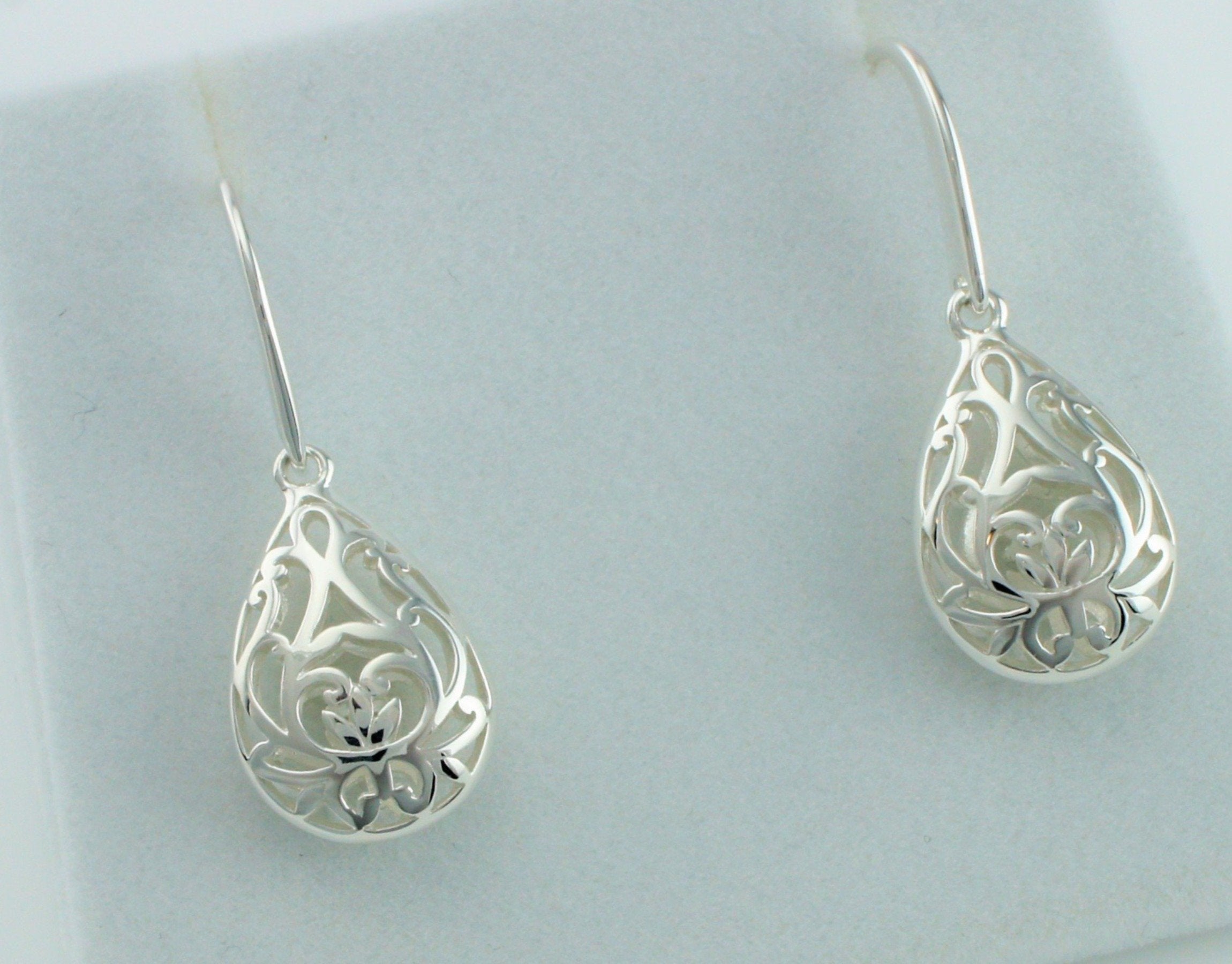 925 Sterling Silver Filigree Teardrop Drop/Dangle Earrings Fox