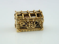 Fine Vintage Solid 9ct Yellow Gold Nuvo Treasure Chest Charm / Pendant 1967 - Fox Jewellery