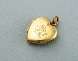 Fine Vintage 9ct Gold Back & Front Engraved Heart Locket Pendant - Fox Jewellery